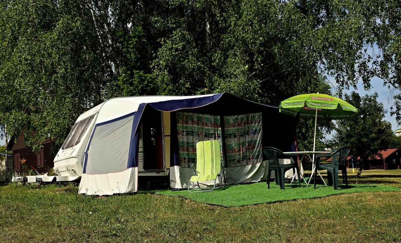 Karavan U Goldy Česká Skalice Exteriér fotografie