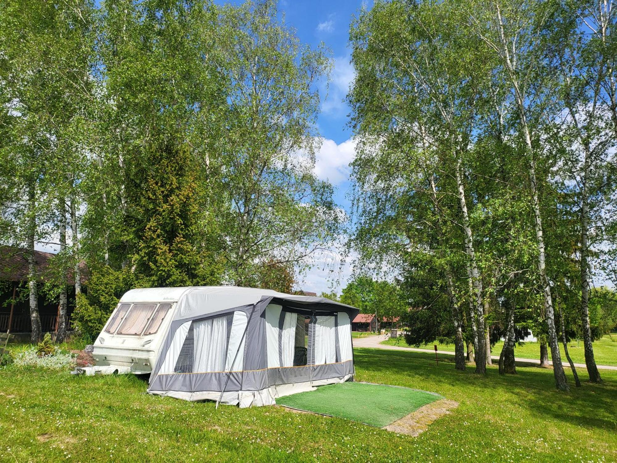 Karavan U Goldy Česká Skalice Exteriér fotografie